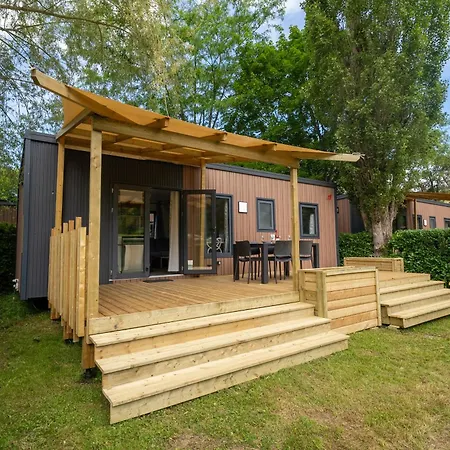 Le Des Sapins Camping